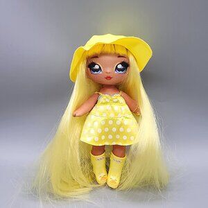 Na Na Na Surprise Doll Yellow Outfit Hat Boots Blonde Hair MGA 2020